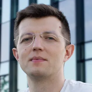 Cleaner to help with some cleaning tasks in my T3 apartment