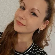 Aide ménagère Aide à domicile