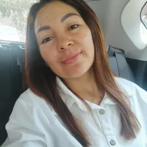 Addetta alle pulizie di casa e appartamenti 