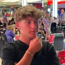 Je peux garder vos animaux ou faire leur balades