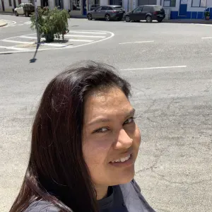 Cleaning lady available in alfornelos full or part time 