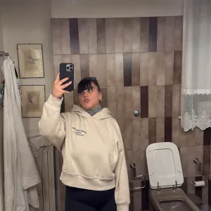 Babysitter professionale cascina provincia (pi)