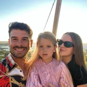 Cerco babysitter per neonato che nascerà a Giugno 2026