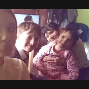 każde dni tygodnia. od rana do popołudnia.