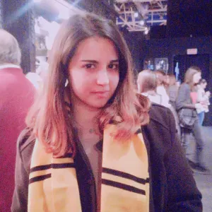 Busco trabajo de niñera