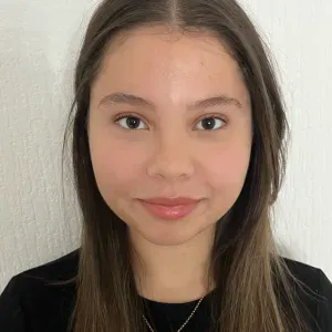 🎀 Bonjour ! Je m'appelle Romaysae !