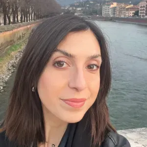 Addetta alle pulizie casa e stiro Verona
