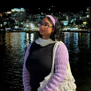 Gardienne d'enfants sérieuse, bienveillante et dynamique.