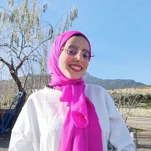 Étudiante à l'USMBA - Baby-sitter sérieuse et dynamique