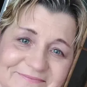 Wsparcie i pomoc dużo radości i serca