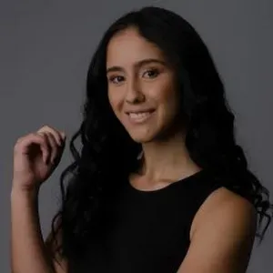 Baby-sitter com experiência em São Paulo. 