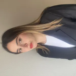 Baby-sitter expérimentée  a  l'étranger 