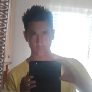 Cerco donna delle pulizie a Cavaria con Premezzo