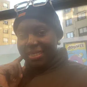 Smart and intelligent tutor looking for job