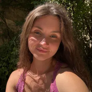 Baby sitter disponible à Dijon 
