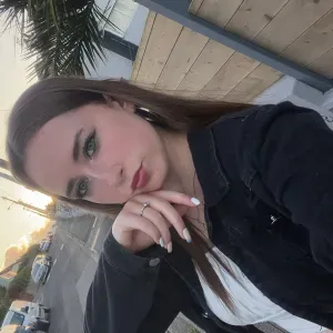 Baby-sitter expérimentée à Cherbourg 