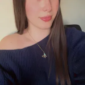 Babysitter que adora cuidar de crianças