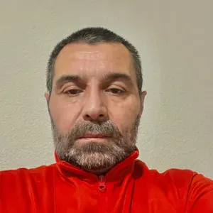 მე მქვია თემური ვიცი თურქული და რუსული