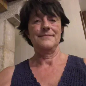 Baby sitter professeur à. La retraite