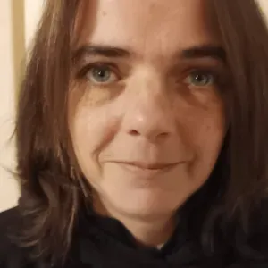 Propose service animaux chiens, chats, poissons, oiseaux 