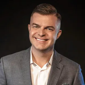 Tutor in iOS programming, Russian and Economics