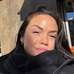 Looking for a housekeeper / property caretaker