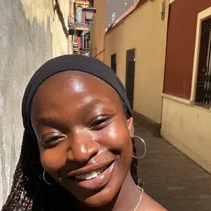 Canguro en Sevilla con experiencia