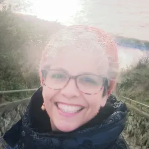 Baby-sitter expérimentée à Carnac et dans les environs 