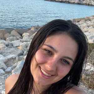 Baby-sitter tout âge à Metz et alentours. 