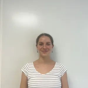 Baby-Sitter expérimentée à Paris et à Lille !