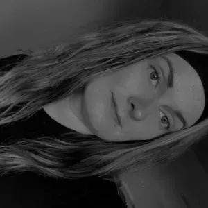 Baby-sitter expérimentée à Mâcon 