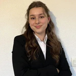 Étudiante propose des services de pet-sitter a Epron ! 