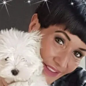 Amo stare con i cani , mi affezziono molto