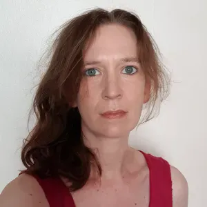 Baby-sitter expérimentée paris 12ème 