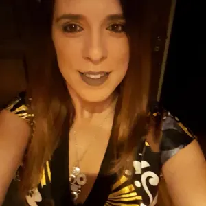 A melhor amiga do seu melhor amigo💜