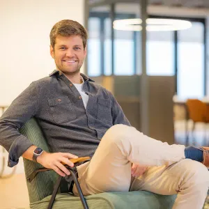 Cherche gouvernante ( ménage et enfants)