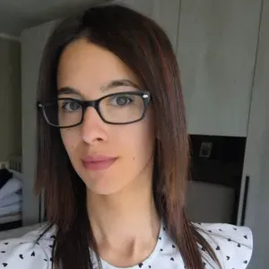 Babysitter esperta a Santo Stefano Belbo 