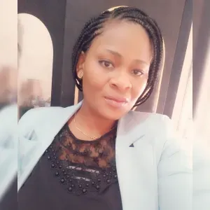 baby-sitter sorti d'école enfant