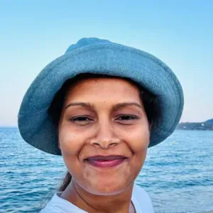 Aide aux seniors prise de repas, ménage 