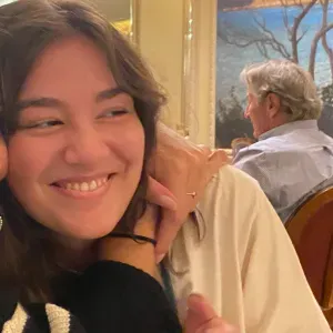 Pet-Sitter Etudiante à Paris:)