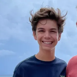 Recherche un professeur-e de mathématique niveau première 