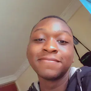 Baby sitter expérimenté à Waterloo 