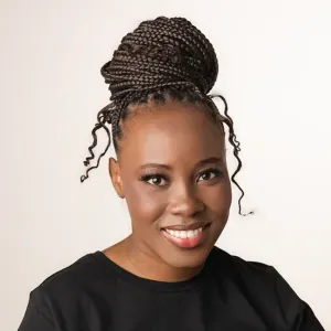 Cleaning lady in baixa de banheira 