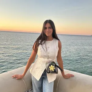 Baby-sitter attentionnée et disponible à Marseille