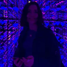 baby-sitter dévouée pour des enfants heureux 