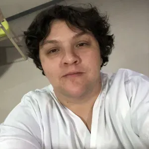 Auxiliaire de vie pour personnes âgées/situation d'handicap 