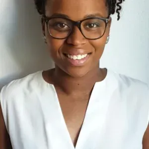 Procuro trabalho  de babysitter