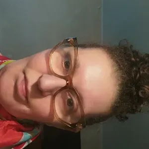  Dame de compagnie, Aide pour vos aînés à domicile Je