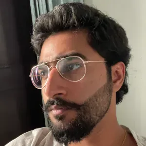 I LOVE DOGS , I WANT TO LOOK AFTER THEM , DOGS FOR LIFE 