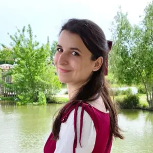 Professeure des écoles disponible pendant les vacances